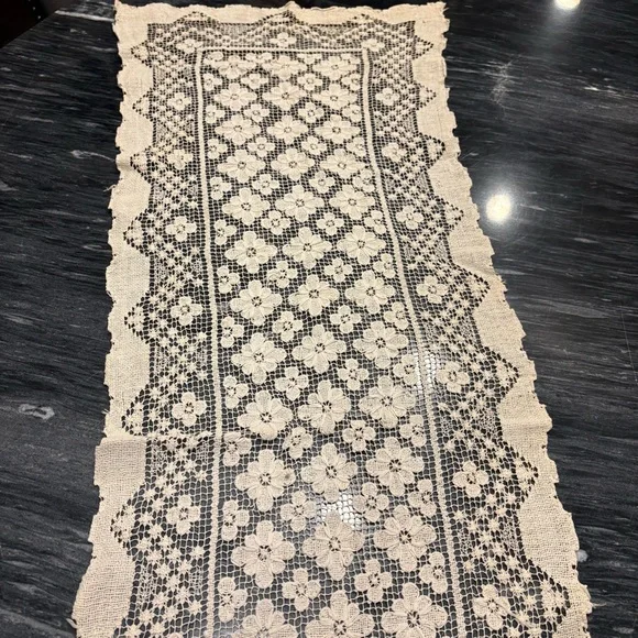 chinese dress ladies Amazon.com: Lace Edge Trim Table Runner, Light Luxury Dresser Runners  Cloth, Indoor Buffet Runner Easter For Dining Bridal Shower Wedding,  Polyester Table Scarf/Drape(38 41 46 51 CM Width) ( Color : Beige , main image 0